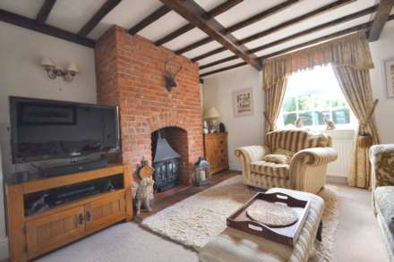 School Lane, Ripple, Tewkesbury, Image 6