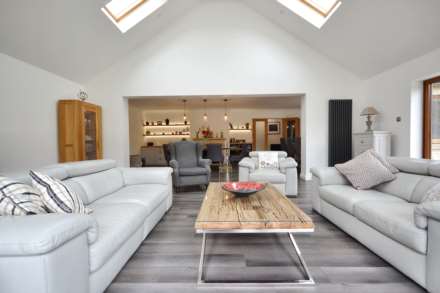 Branch Road, The Reddings, Cheltenham, Gloucestershire, Image 13