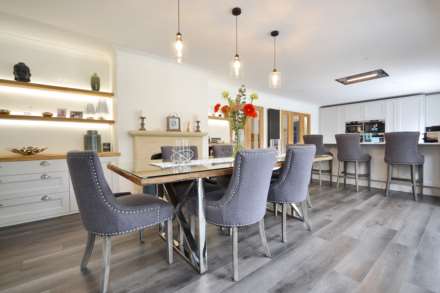 Branch Road, The Reddings, Cheltenham, Gloucestershire, Image 15