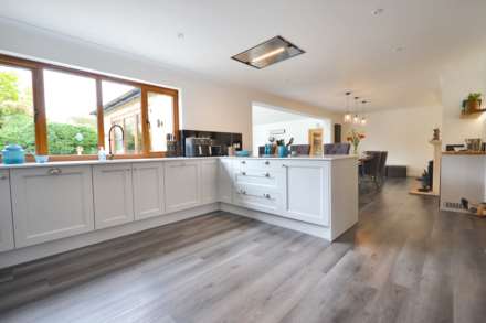 Branch Road, The Reddings, Cheltenham, Gloucestershire, Image 6