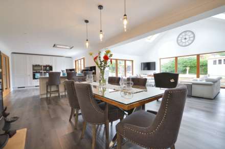 Branch Road, The Reddings, Cheltenham, Gloucestershire, Image 8