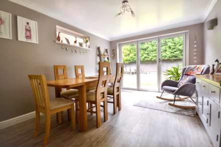 Orchard Close, Bredon, Tewkesbury, Gloucestershire, Image 8