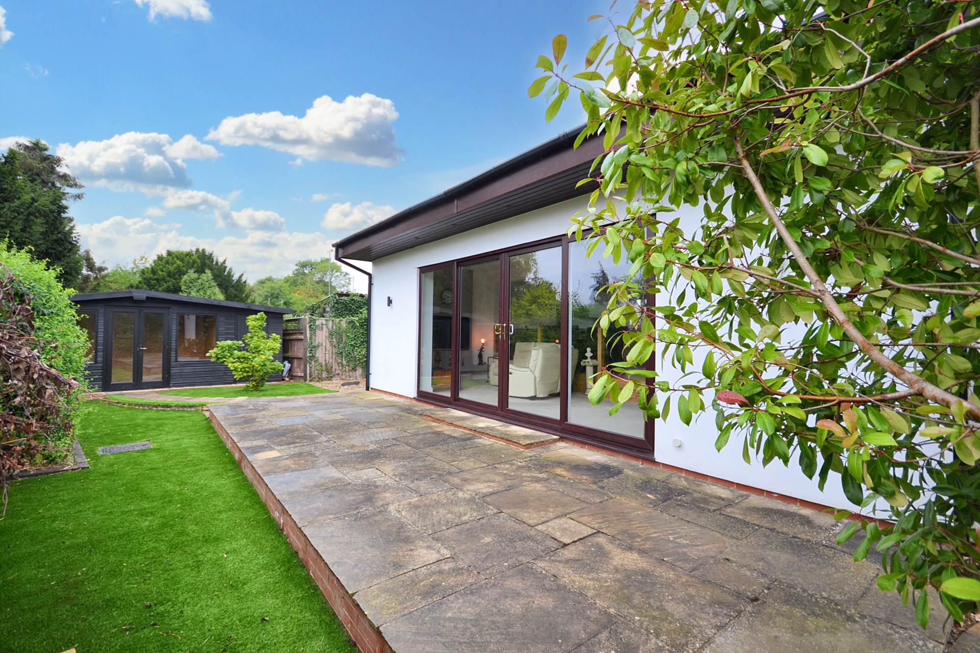 Henley Bank Lane, Brockworth, Gloucestershire, Image 20