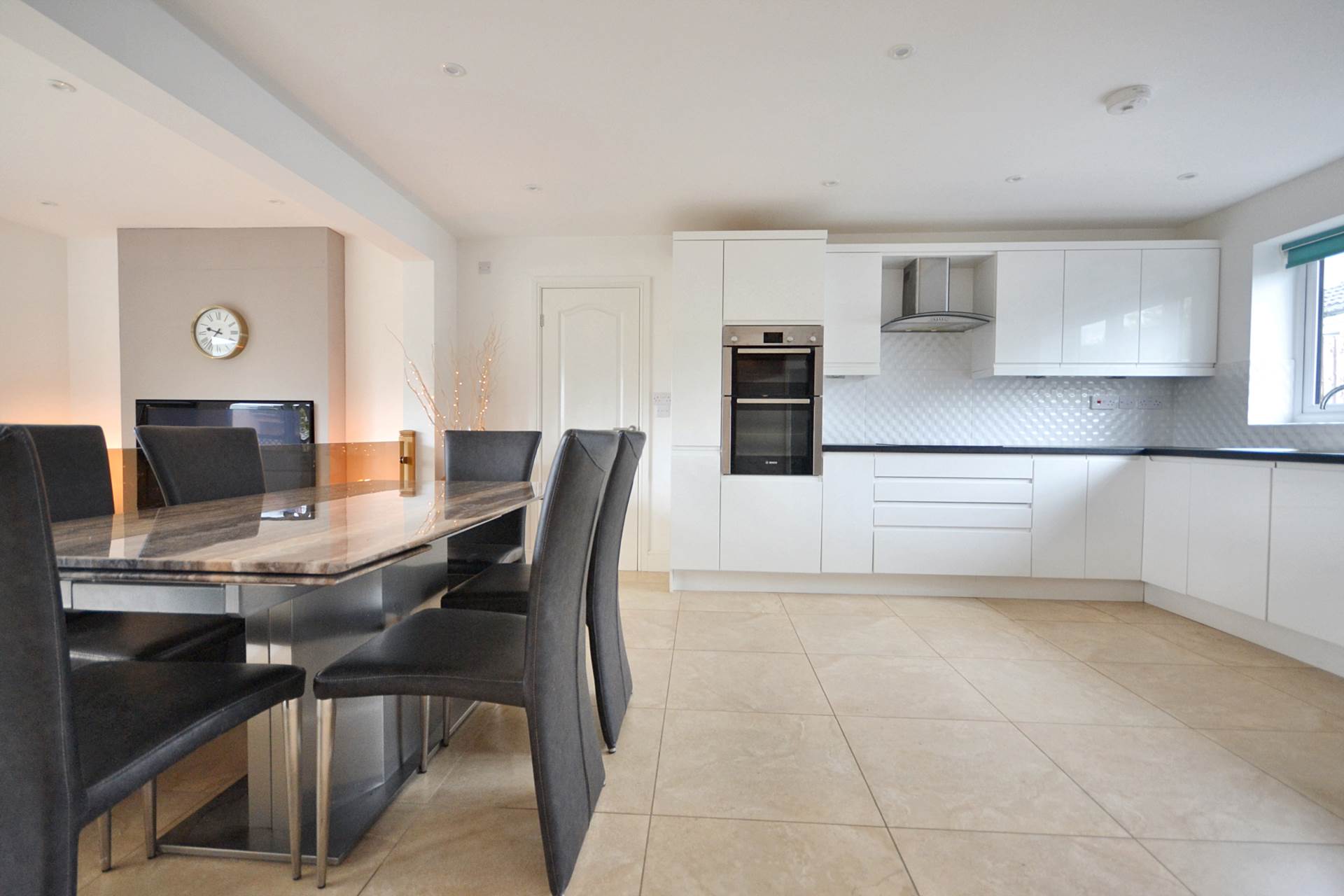 Henley Bank Lane, Brockworth, Gloucestershire, Image 7