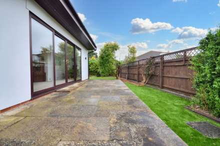 Henley Bank Lane, Brockworth, Gloucestershire, Image 10