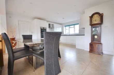 Henley Bank Lane, Brockworth, Gloucestershire, Image 5