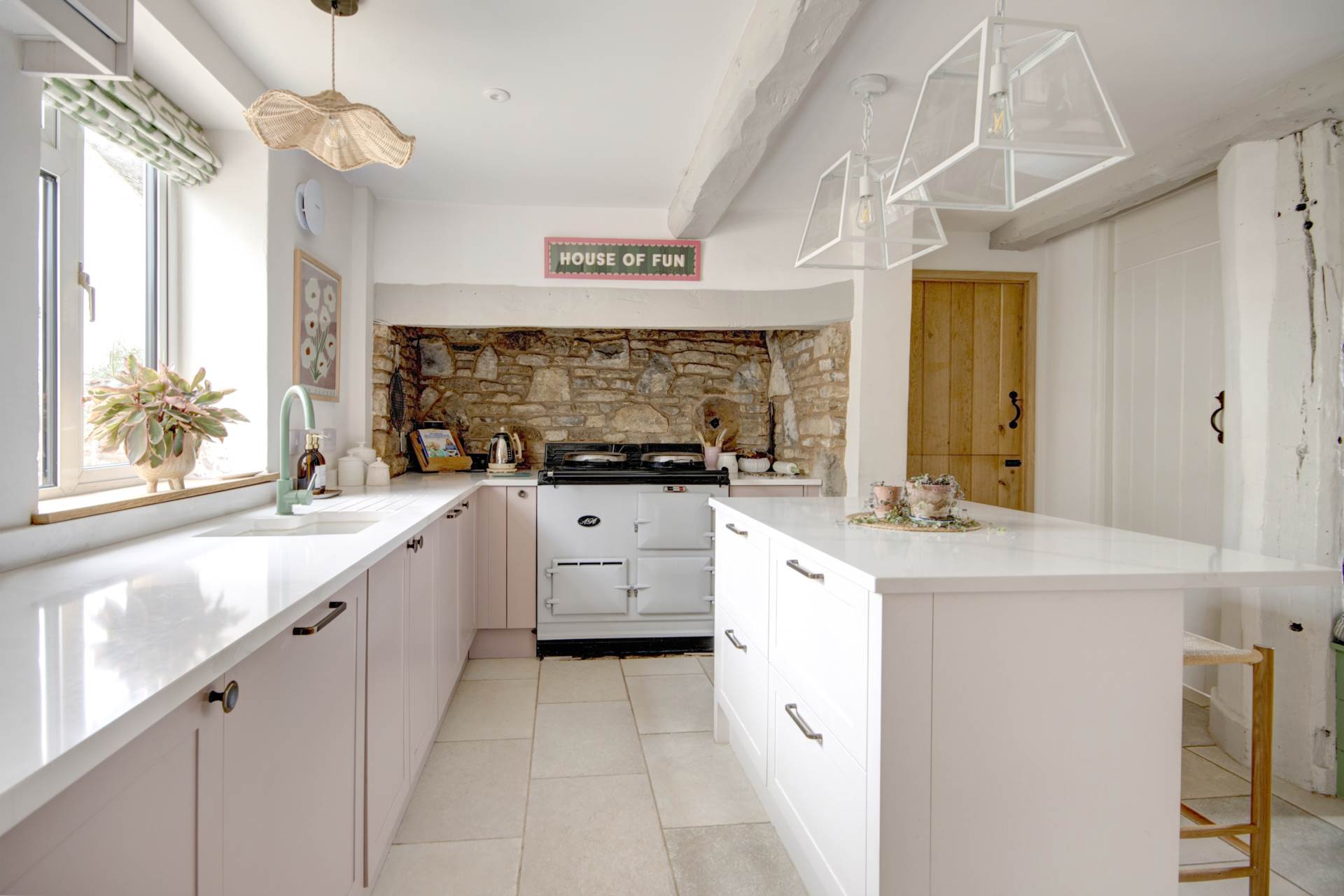 Main Road, Bredon, Tewkesbury, Gloucestershire, Image 10