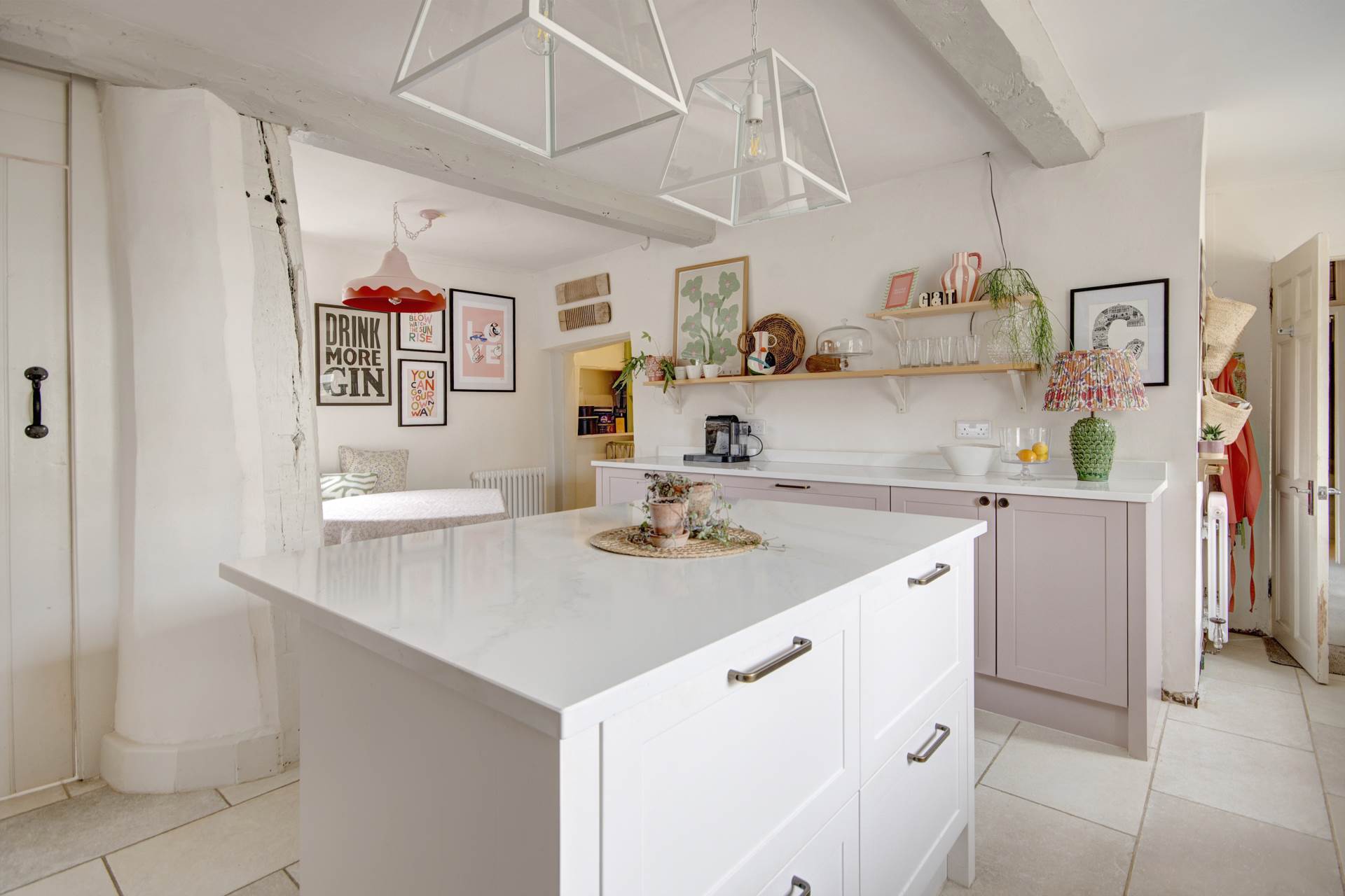 Main Road, Bredon, Tewkesbury, Gloucestershire, Image 12