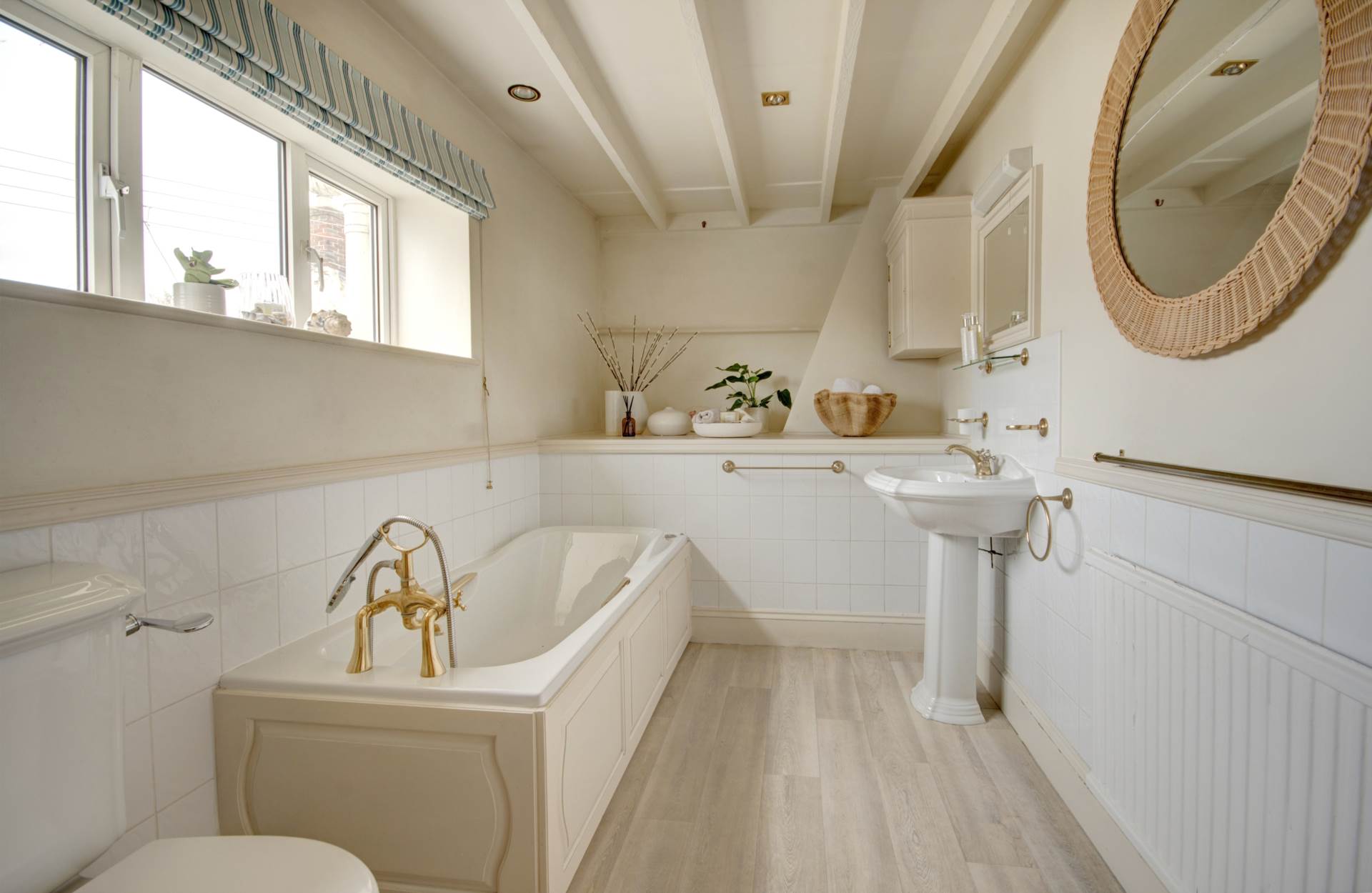 Main Road, Bredon, Tewkesbury, Gloucestershire, Image 26