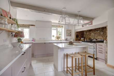 Main Road, Bredon, Tewkesbury, Gloucestershire, Image 11