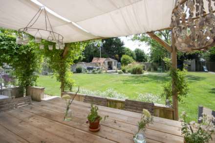 Main Road, Bredon, Tewkesbury, Gloucestershire, Image 16