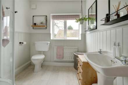 Main Road, Bredon, Tewkesbury, Gloucestershire, Image 22