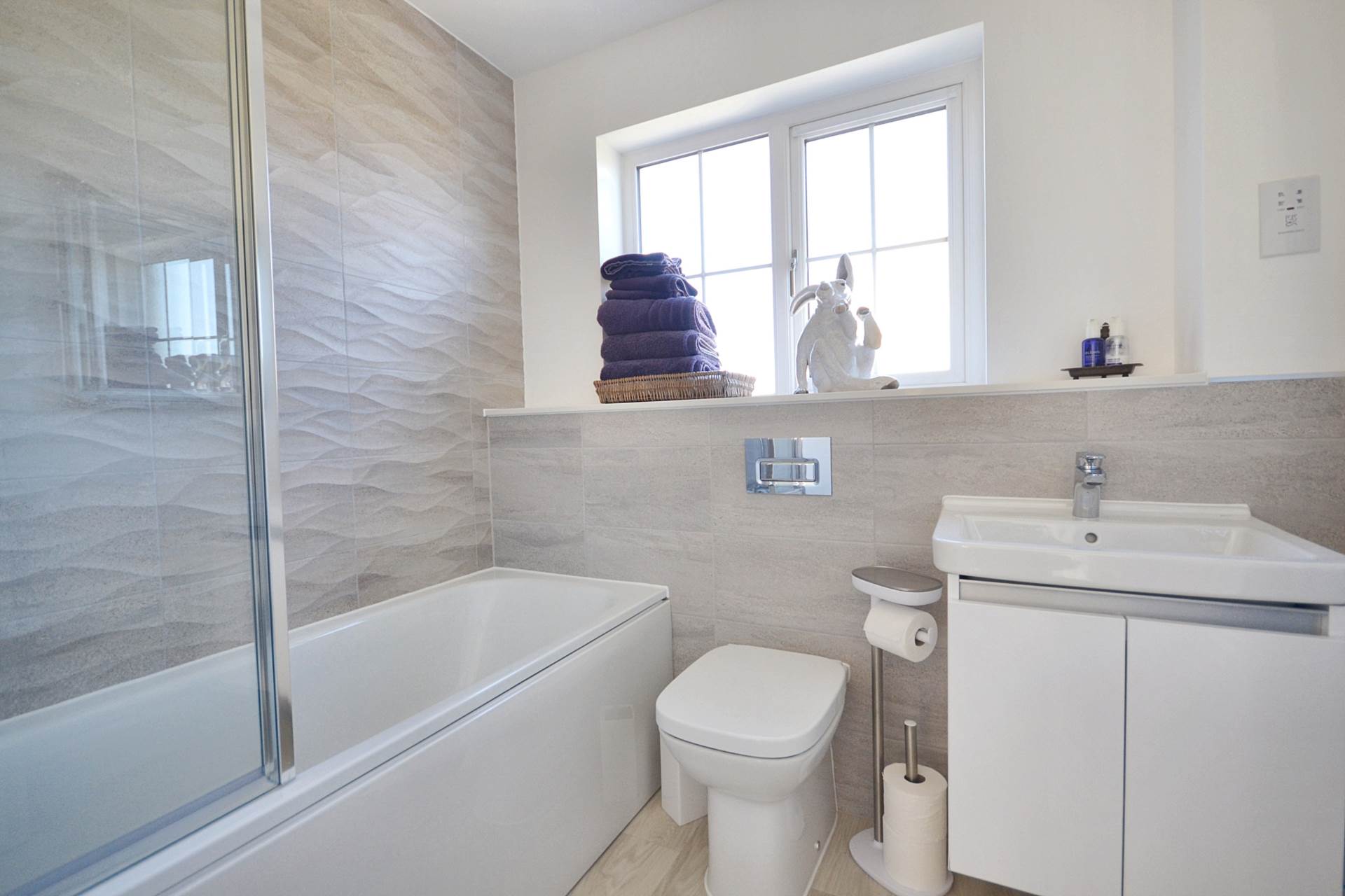 Brentyard Close, Alderton, Tewkesbury, Gloucestershire, Image 16