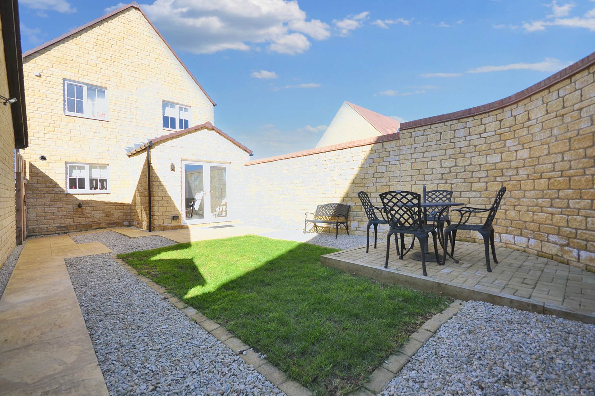 Brentyard Close, Alderton, Tewkesbury, Gloucestershire, Image 18