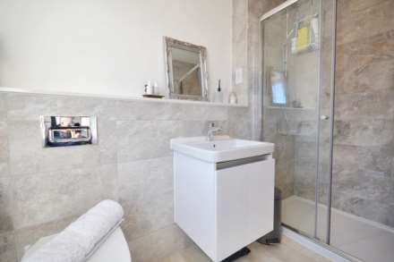 Brentyard Close, Alderton, Tewkesbury, Gloucestershire, Image 11
