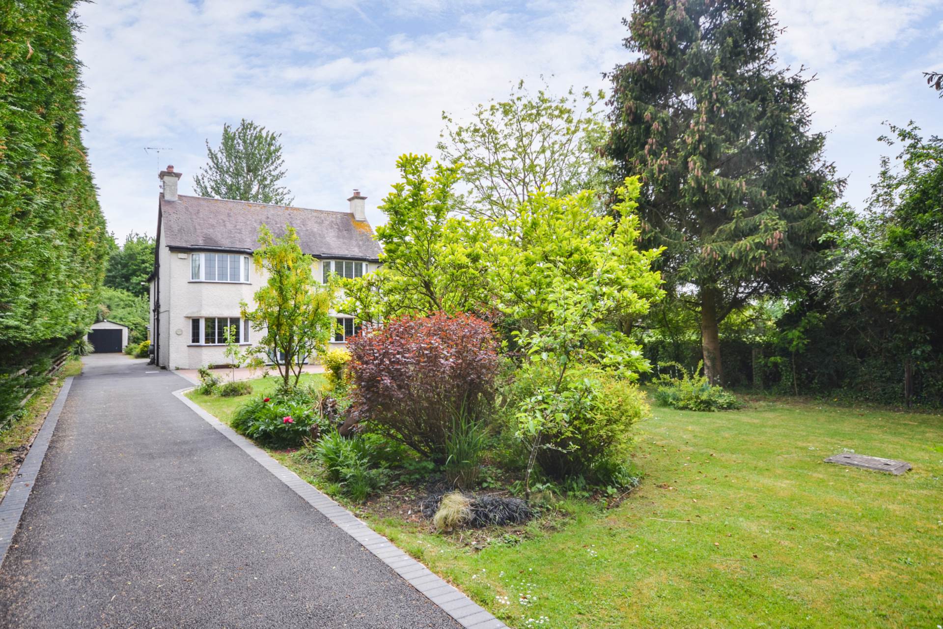 Main Street, Westmancote, Gloucestershire, Image 23