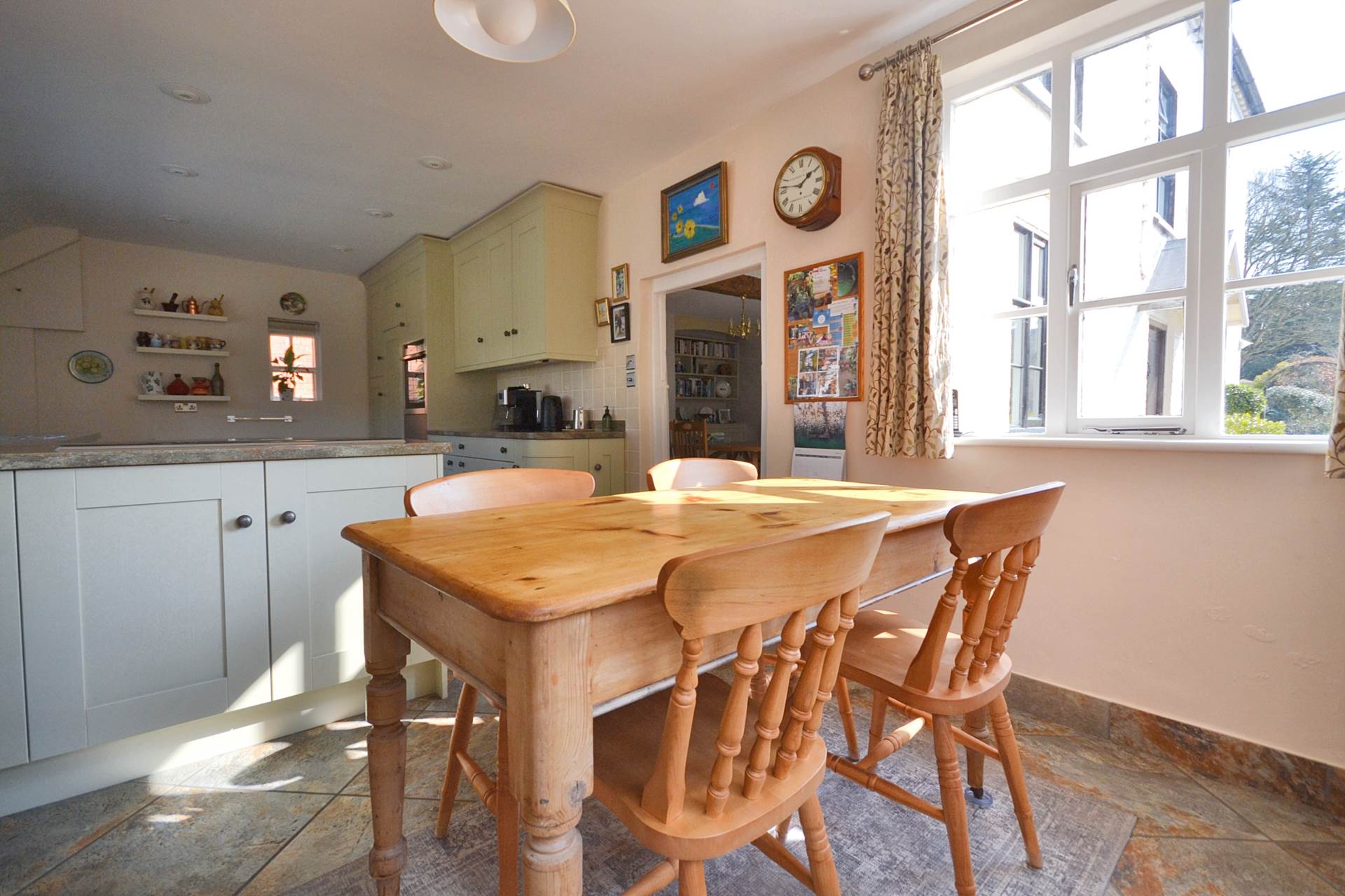 Church End. Twyning, Tewkesbury, Gloucestershire, Image 12