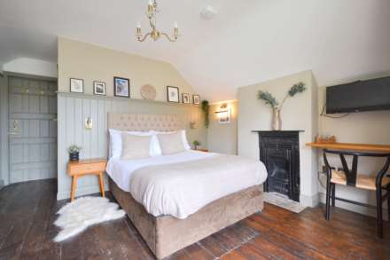 Batchfields, Bishop's Frome, Worcestershire, Image 30