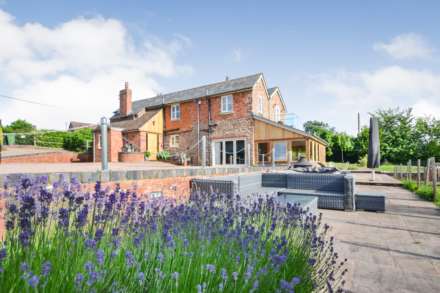 Batchfields, Bishop's Frome, Worcestershire, Image 34