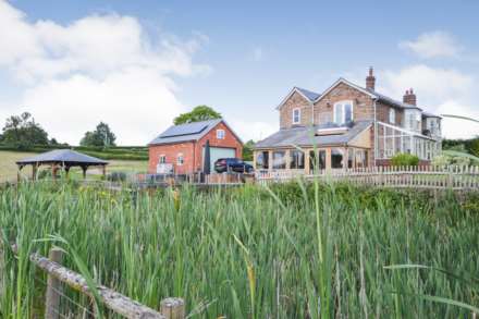 Batchfields, Bishop's Frome, Worcestershire, Image 44