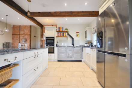 Batchfields, Bishop's Frome, Worcestershire, Image 8