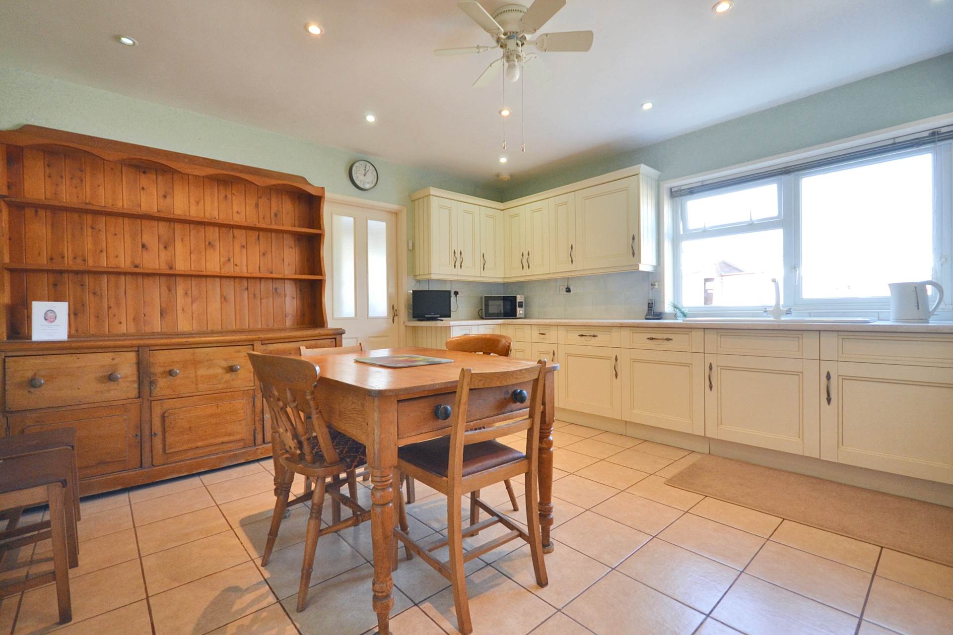 Fleet Lane, Twyning, Tewkesbury, Gloucestershire, Image 9