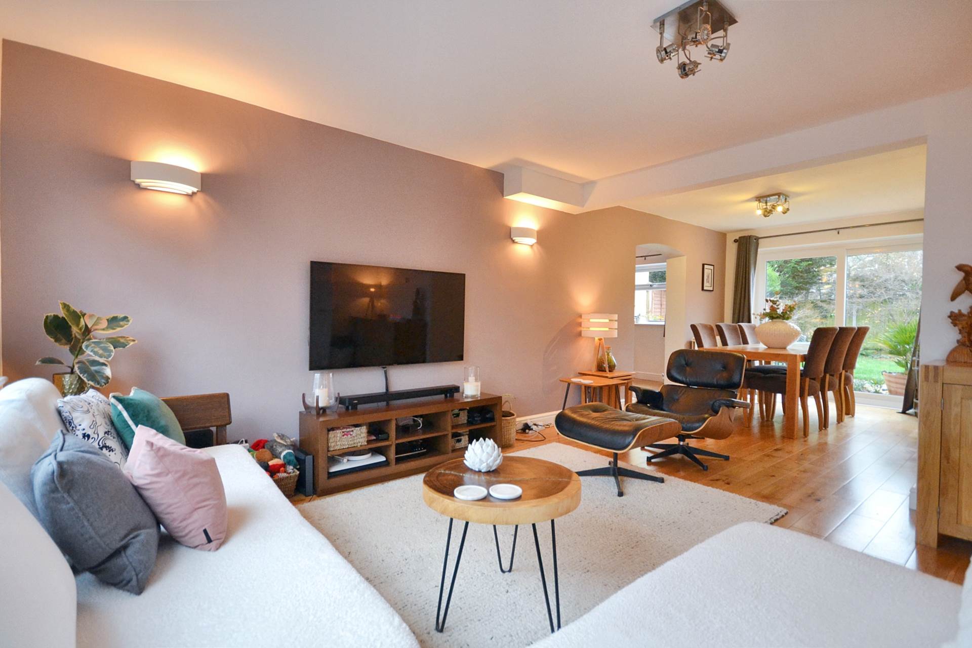 Muscroft Road, Prestbury, Cheltenham, Gloucestershire, Image 3