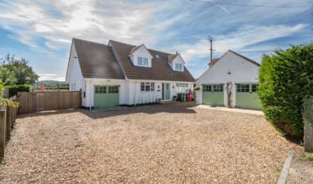 3 Bedroom Detached, The Green, Dauntsey, Chippenham, Wiltshire