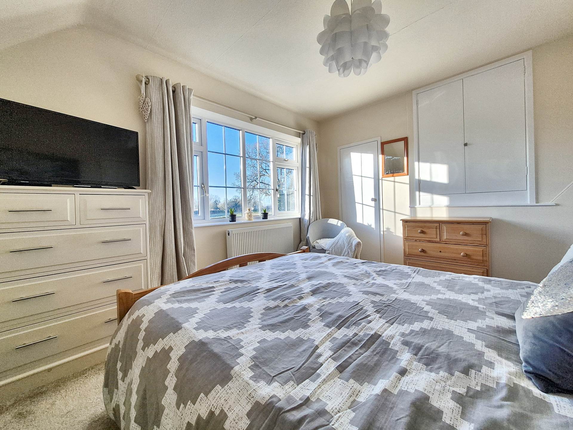 Hill Close, Westmancote, Tewkesbury, Gloucestershire, Image 14