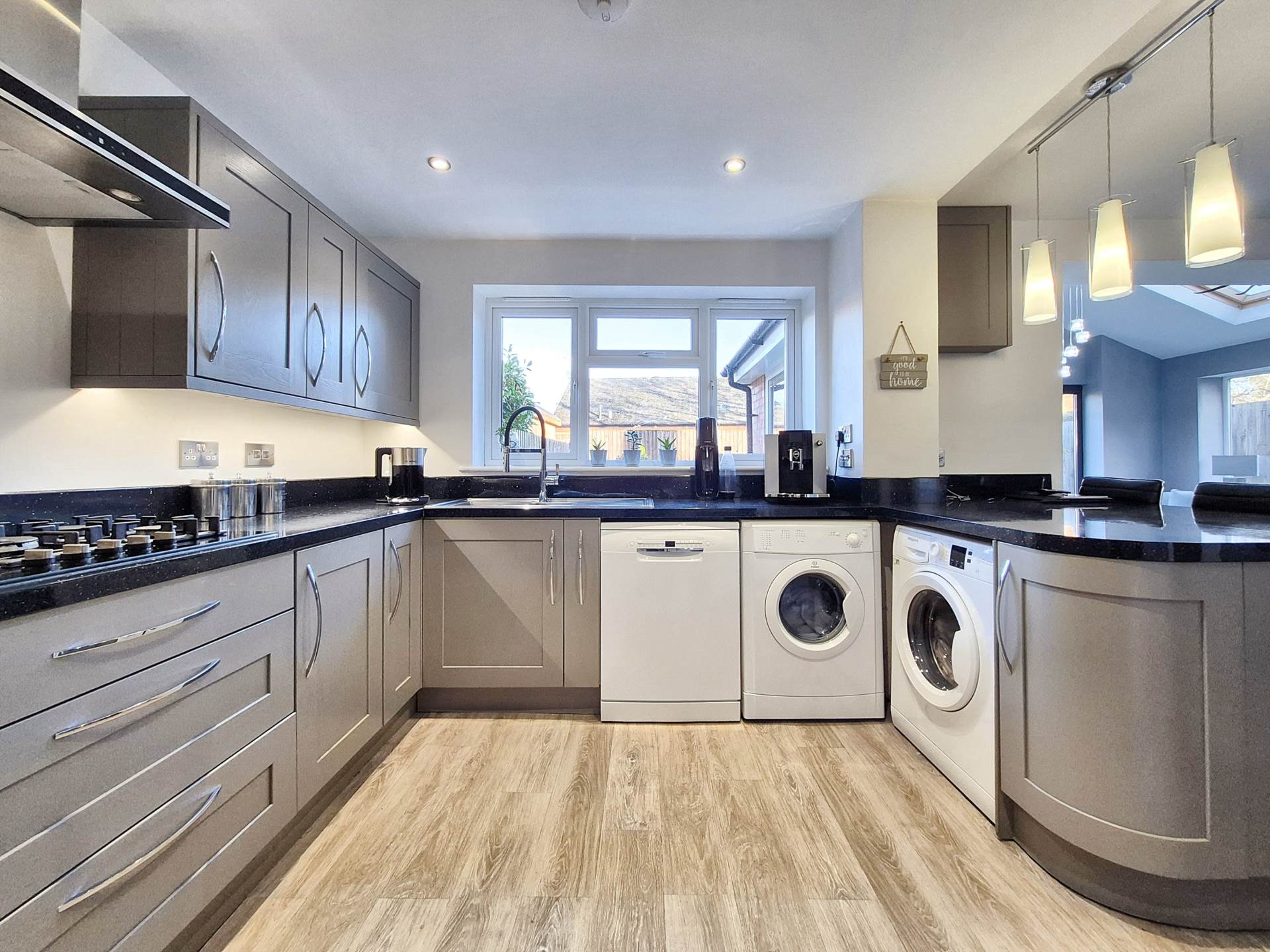 Hill Close, Westmancote, Tewkesbury, Gloucestershire, Image 8