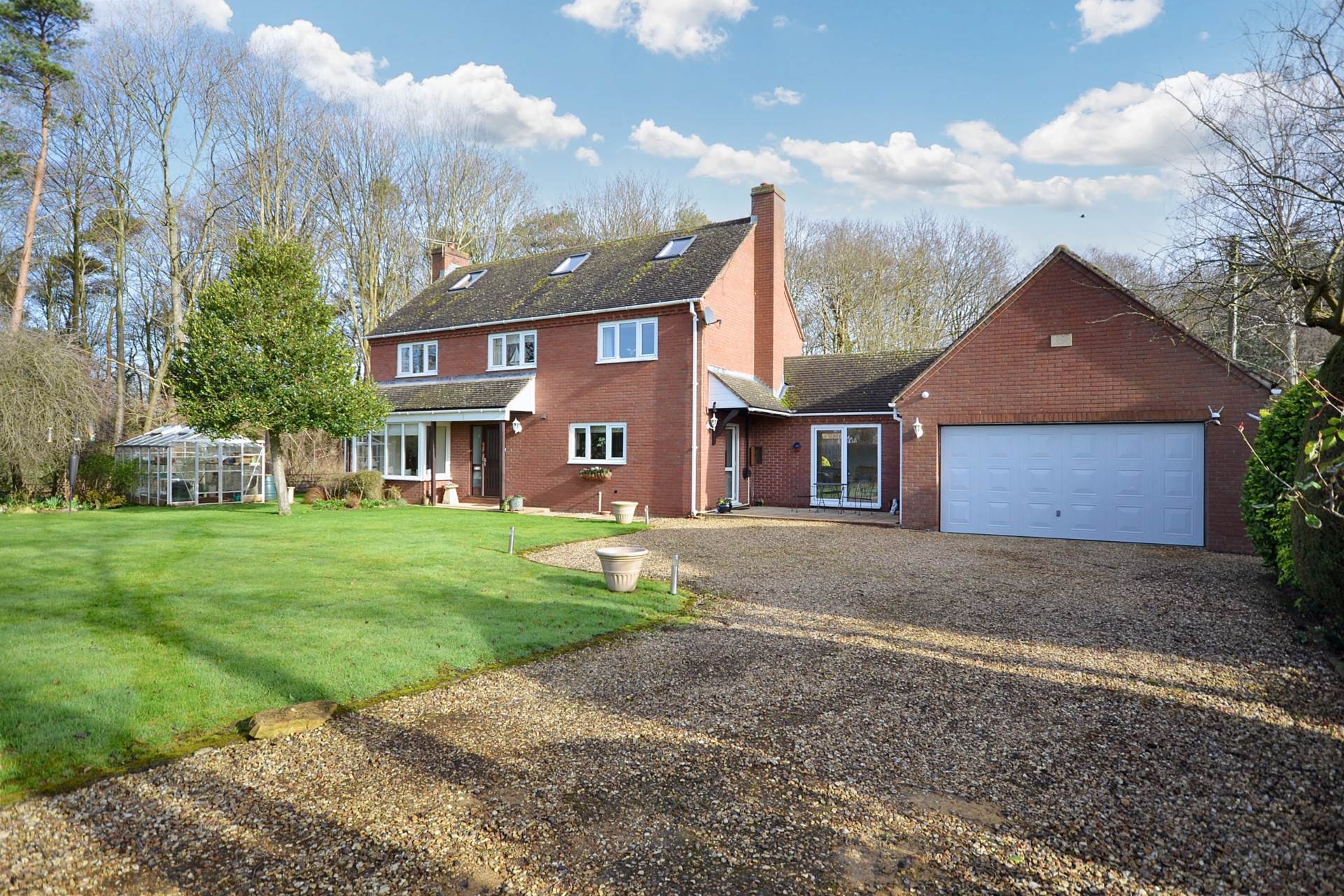 Cheltenham Road, Kinsham, Tewkesbury, Gloucestershire, Image 1