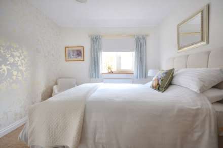 Cheltenham Road, Kinsham, Tewkesbury, Gloucestershire, Image 25
