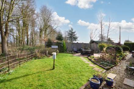 Cheltenham Road, Kinsham, Tewkesbury, Gloucestershire, Image 33