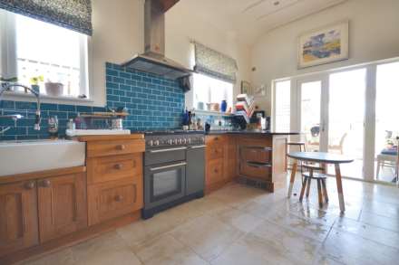 Cheltenham Road, Winchcombe, Cheltenham, Gloucestershire, Image 7