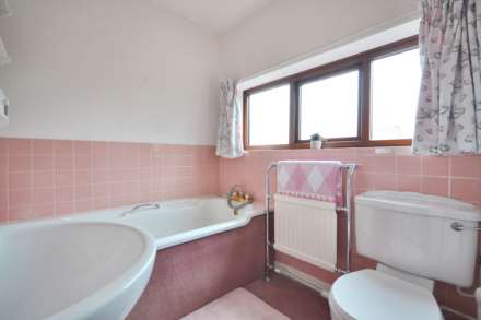 Elmley Road, Ashton Under Hill, Worcestershire, Image 25