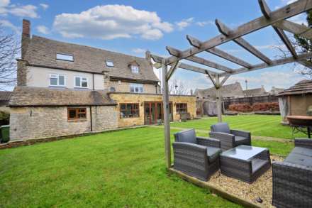Malleson Road, Gotherington, Cheltenham, Gloucestershire, Image 32