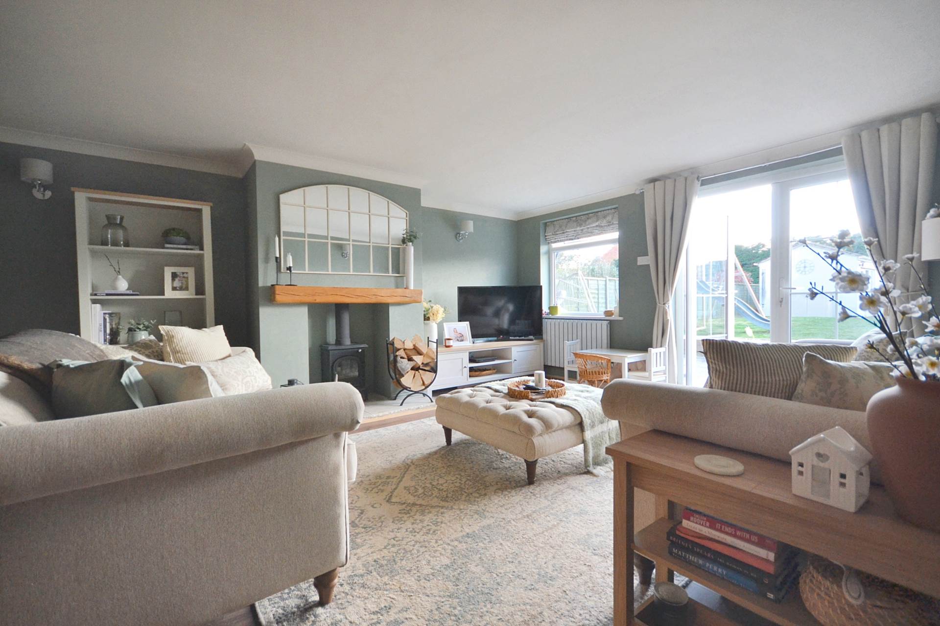 Queensmead, Bredon, Tewkesbury, Gloucestershire, Image 4