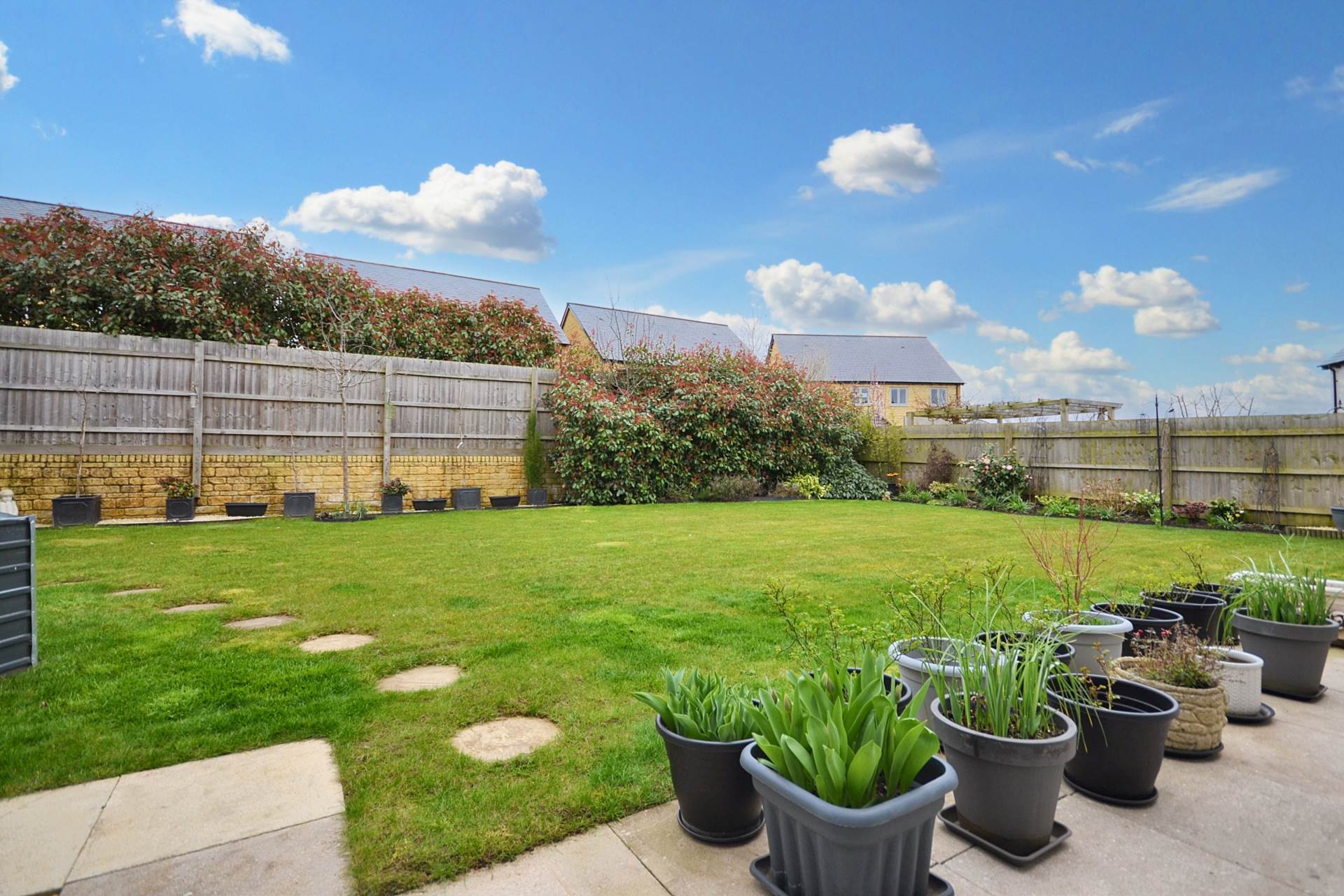 Bramley Close, Toddington, Cheltenham, Gloucestershire, Image 2