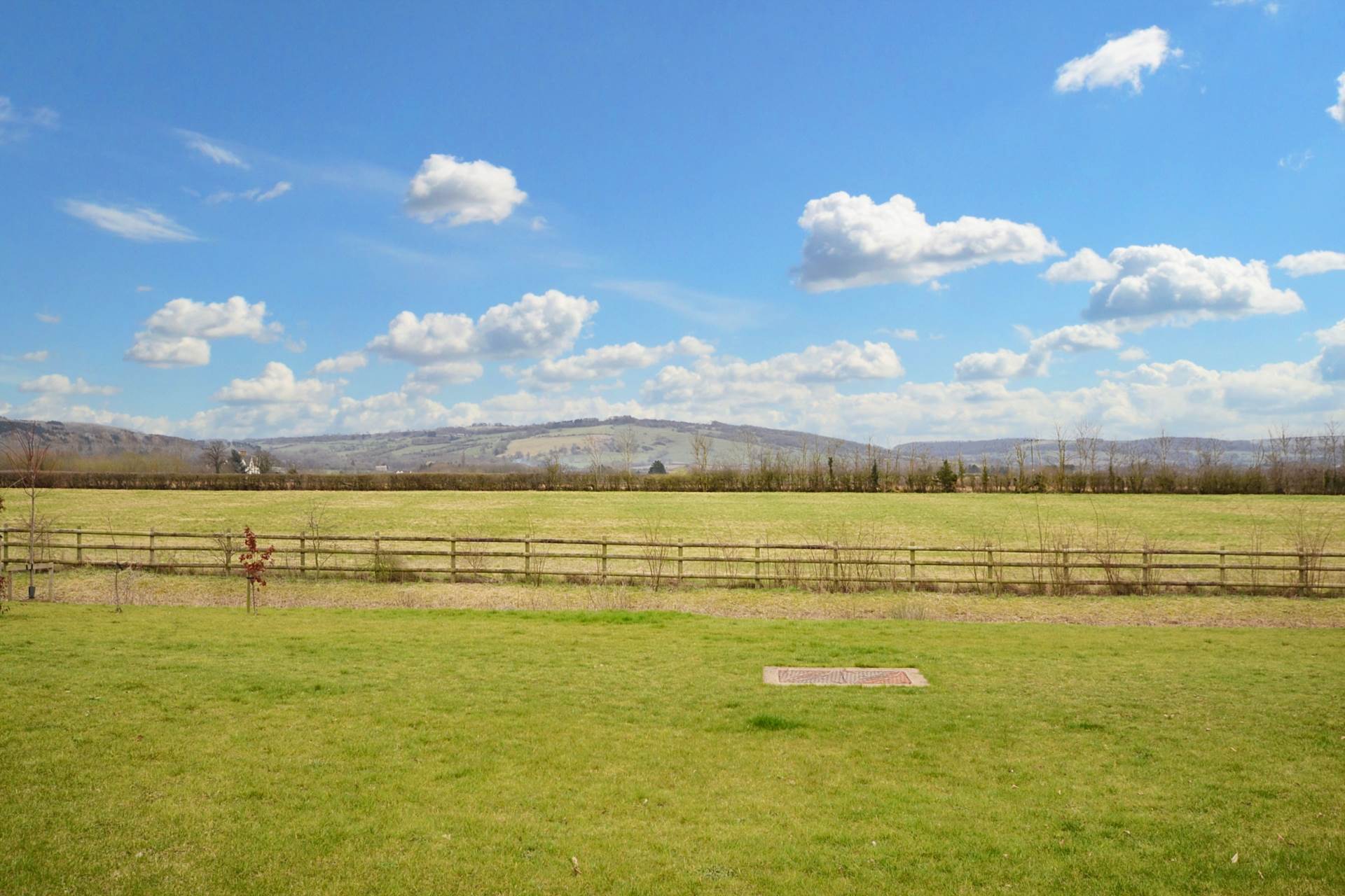 Bramley Close, Toddington, Cheltenham, Gloucestershire, Image 3