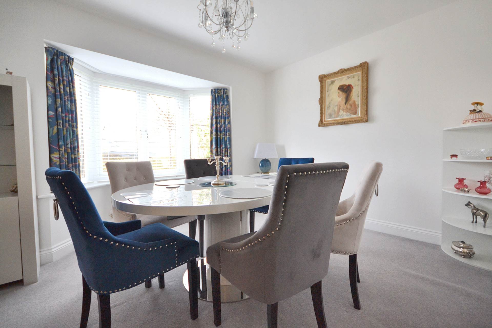 Bramley Close, Toddington, Cheltenham, Gloucestershire, Image 9
