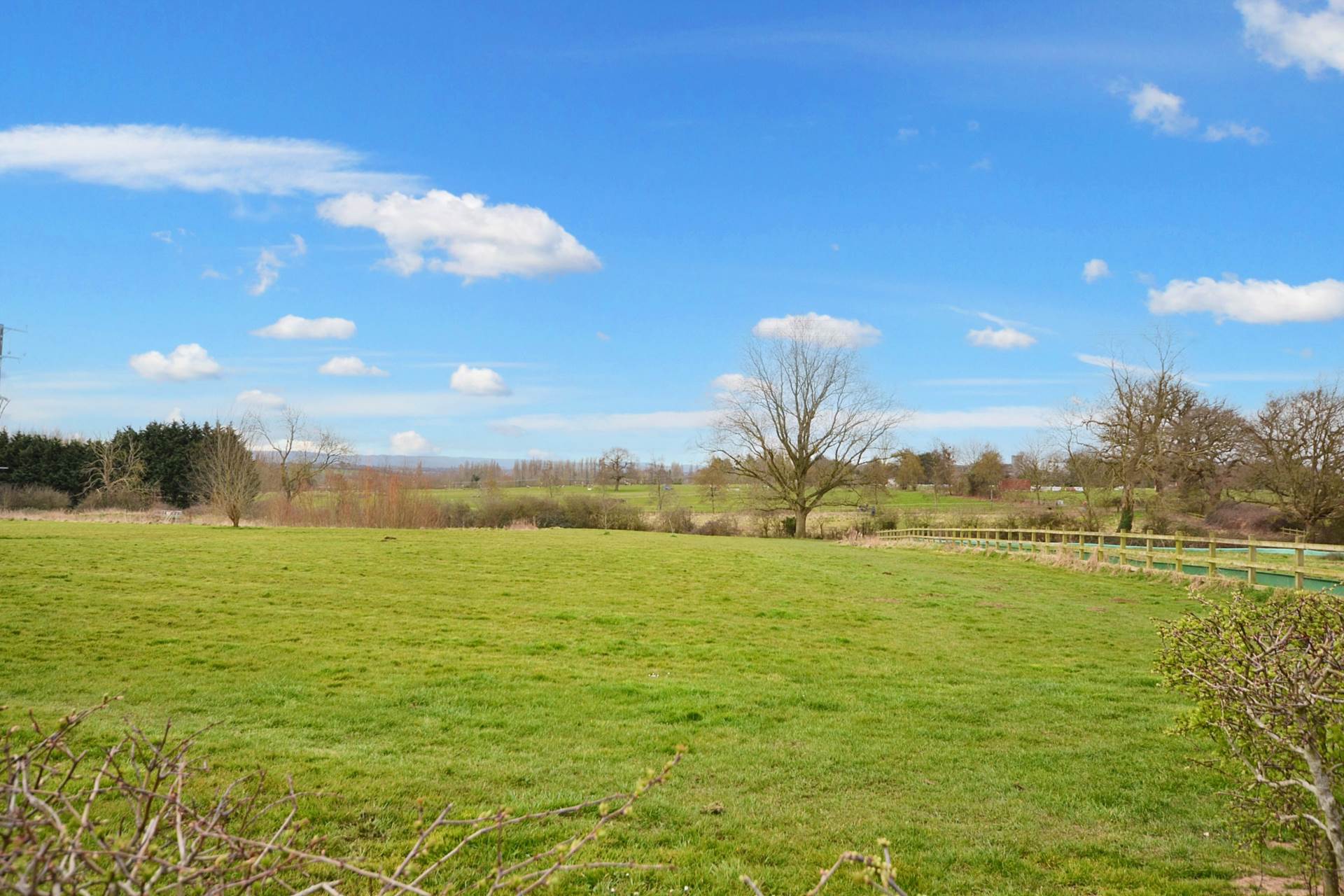 Geston Place, Twyning, Tewkesbury, Gloucestershire, Image 23