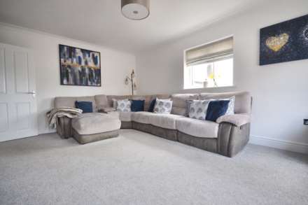 Geston Place, Twyning, Tewkesbury, Gloucestershire, Image 5