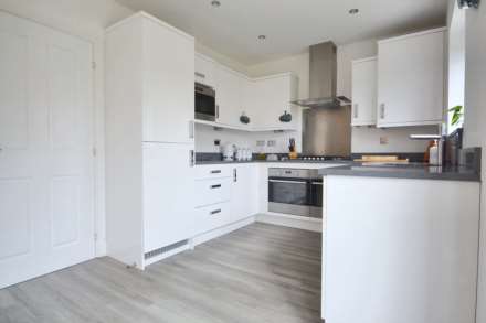 Geston Place, Twyning, Tewkesbury, Gloucestershire, Image 9