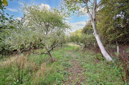 Bredon's Norton, Tewkesbury, Gloucestershire, Image 35