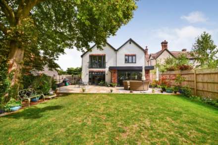 Evesham Road, Norton, Worcestershire, Image 1