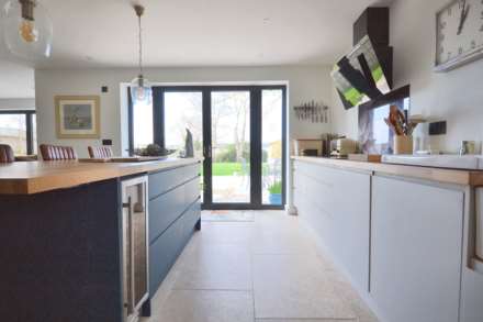 Evesham Road, Norton, Worcestershire, Image 10