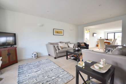 Evesham Road, Norton, Worcestershire, Image 5