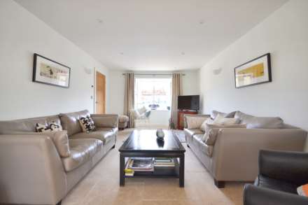 Evesham Road, Norton, Worcestershire, Image 6