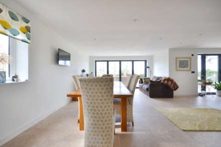 Evesham Road, Norton, Worcestershire, Image 7