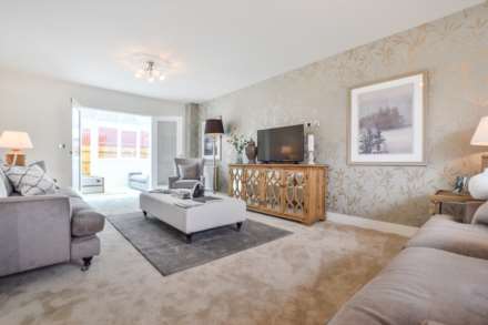 Queens Head Close, Aston Cross, Tewkesbury, Gloucestershire, Image 6